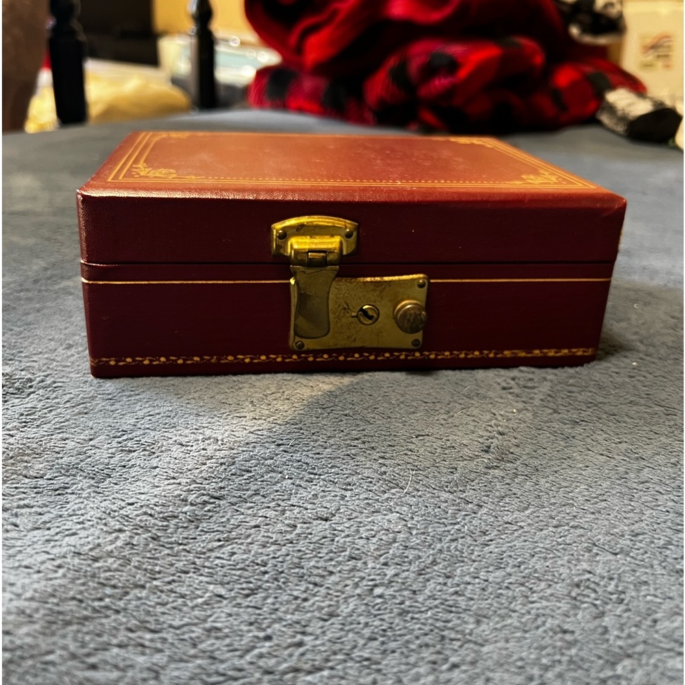 Rare find, vintage antique jewelry lock box, great condition, well taken care of